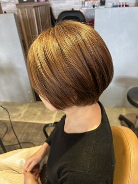 ステレオ ヘアデザイン 安城店(STEREO HAIR DESIGN) …レディースショートボブ(2月)…