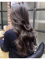 チョビー(Chobii)&nbsp;表参道/小顔/コテ巻き風パーマ/韓国風パーマ/デジタルパーマ/大