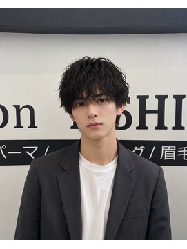 ビーシャイン(B-SHINE) メンズパーマ/メンズカット/シェービング/眉毛/メンズサロン