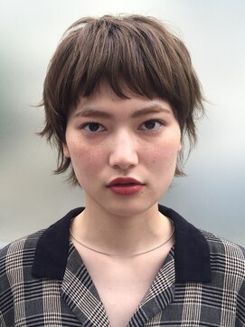ダブ アオヤマ(DaB AOYAMA) 【DaB】ミルクティーアッシュのショートウルフスタイル♪