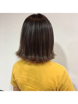 クラン(clan) clan<小顔外ハネボブ×ブルージュハイライト>