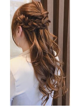 アヤラ オーガニックアンドスパ 東船橋店(AYALA) ハーフアップ