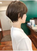 耳掛けくびれ丸みショートkchiara天神川野直人