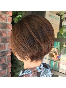 バーシャミ 博多(Baciami) クラシカルボブ【大人っぽく見せたい方】【艶を出したい方】