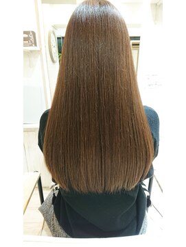 イルヘアーライラ(illu hair LILA) ワンレンロング×ブルージュ