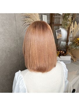ヘアーデザインルアナ(Hair design Luana.) ミルクティー系ベージュ
