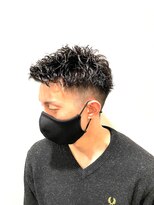 銀座マツナガ 浅草店 ツーブロックナチュラルフェードアップバングアイロンパーマ