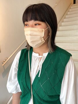 イト(ito) 【 ito ／ 梅田 】イヤリングカラー×切りっぱなしボブ