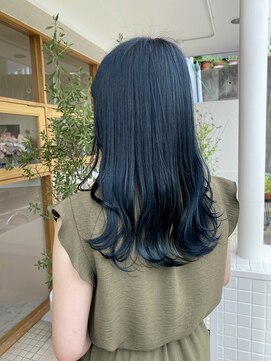 モカヘアー(mocha hair) ミディアムレイヤー/ブルーブラック/韓国風