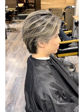 ハグ 横浜(HUG) メンズバレイヤージュ*メンズセンターパート