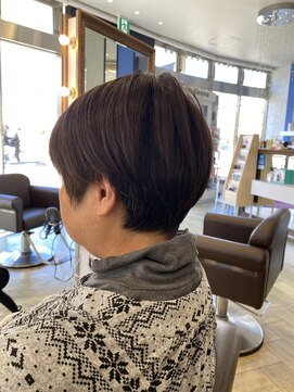 コワファースト 大分(COIFF1RST) ショートボブ