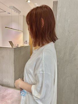 ヨーク(YOKE) YOKE 切りっぱなしボブ外ハネボブピンクオレンジベージュ