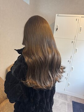 エル 新小岩(elu) 美髪/ワイドバング/レイヤーカット/くすみベージュ/新小岩駅