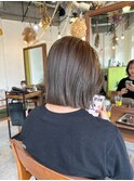 【sowi 鳥羽】ぱつっとボブ×オリーブグレージュ