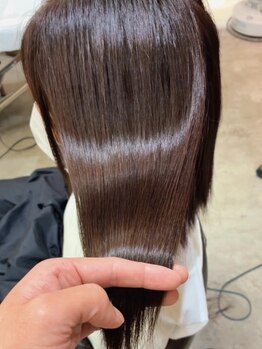 カリーズ(KULLY's)の写真/【札幌/清田】駐車場完備◎白髪もクセも全部お任せ★艶ふわ髪で思わず触りたくなる♪