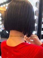 シャロン(SHARON)&nbsp;パツっとボブ×シアーブラック