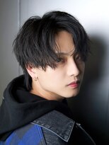 ルーシー 川越(LUCEY)&nbsp;センターパートフェザーパーマシャドウパーマメンズパーマ