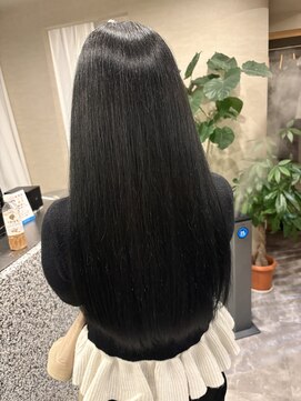 トゥーリ 大野城下大利店(tuuli) グリーンブラックカラー