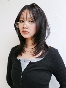 アイティーバイアルバム 藤沢店(IT by ALBUM) ミディアム前髪カット顔周りレイヤーウルフカット_F21195