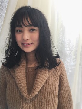 ネオリーブエム(Neolive em;) neolive em  シースルーバングロブ