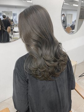 ムク 新宿(muc) olivegreige×色気layercut