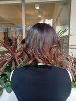 ラポート(Rapport) 切りっぱなしボブ