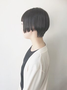 ジェイエルビー(JLB) 【JLB・yuko】前下がりのカット