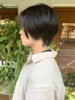 スクエアウーノ 博多(SQUARE＊UNO HAKATA)&nbsp;ウルフショート　艶カラー　丸みショートボブ　30代40代