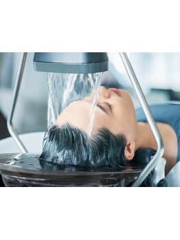 話題の頭浸浴を導入☆完全個室のプライベート空間で贅沢な癒しのひと時をお過ごしください…♪