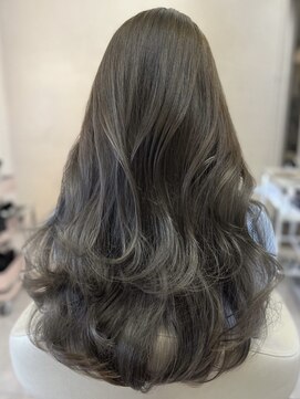 ユニ 原宿(uni) 韓国ヘア赤み消しカラーオリーブベージュブリーチなし原宿