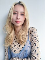 ホスタ 大阪梅田店(fosta)&nbsp;グレージュベージュショートボブショートレイヤーブリーチ学割