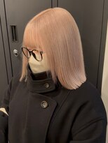 ベレーザ 渋谷(BELEZA)&nbsp;11893フェザーショートミルクティーベージュホワイトブロンド