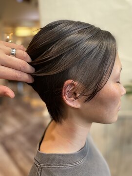 ヴァンファミリー アピタ福井飯塚店(Vanfamily) サイド刈上げ女子