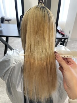 ロイ(ROI) ブリーチ毛でもOK！酸性縮毛矯正