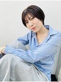 フェイスラインをすっきり見せる小顔ショート【表参道drop】