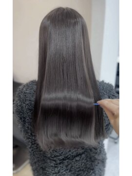 ジーナ 博多筑紫口(Zina) 【輝士】グレージュカラー×髪質改善トリートメント