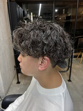 シーク 千葉中央駅(SEEK) MEN’S HAIR/サーフカール/刈り上げセンター/千葉駅