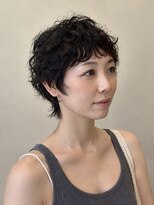 アローム(alom) くせ毛風カーリーパーマ×ベリーショート