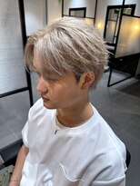 オンリーケアバイジャパン(ONLY CARE by JAPAN) ホワイトブロンド×フェザーショート