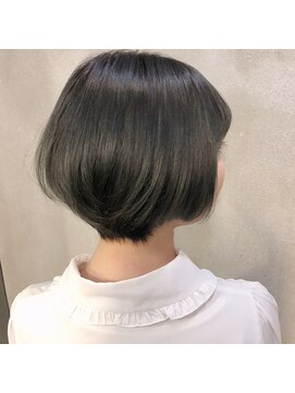 ミント(mint) ＊ショートにも！暗くても透けるパールグレー＊