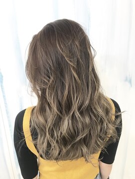 アップ(A+hair) 外国人風カラー☆アッシュベージュ☆ブリーチ