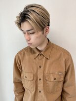 ニコフクオカヘアーメイク(NIKO Fukuoka Hair Make)&nbsp;「NIKO」ブリーチセンターパート