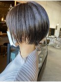 ショートボブ
