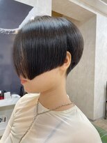 クーロン(Qoolon)&nbsp;ジオメトリックカット　ショート☆