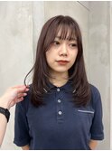 ミディアムヘアレイヤーカット透明感カラー赤み消しベージュ