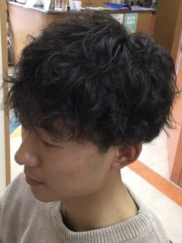 クリスタル(Cristal)の写真/【スピナ鷹見台近く】骨格・髪質を見極め,あなただけのパーマスタイルをご提案◎あなた史上1番を手に入れて