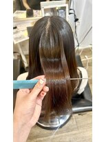 イオエ(ioe)&nbsp;黒髪/ボブルフ/ネビージュ/小顔/ワンレン/髪質改善/グレージュ