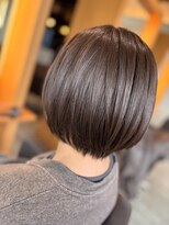 エクラ 山越店(e’clat) 丸みショートボブ