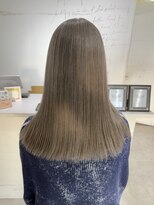 ジュベ(juve.)&nbsp;初カラーはグレージュ☆