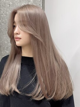 サンク 原宿 表参道(cinq) ミディアムレイヤーストレートロングウルフミルクティーベージュ